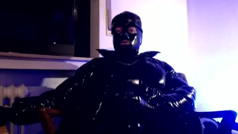 Snapshot of lycas30 chatting on 12/04/25, 12:31 lycas30 online show from 12/04/25, 12:31