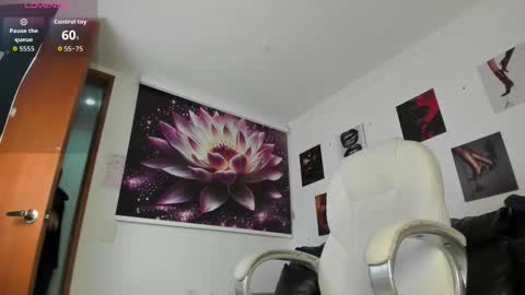 Snapshot of lycoris_ chatting on 11/10/25, 09:03 Lycoris online show from 11/10/25, 09:03