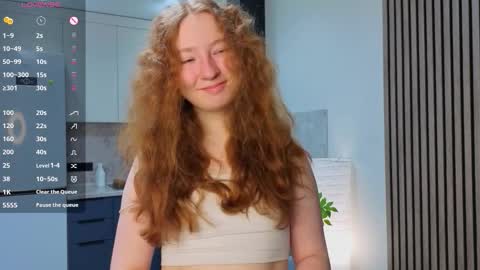 Snapshot of lydaerne chatting on 03/28/26, 01:16 Call me Liddy Im so new here show me how to get fun here please online show from 03/28/26, 01:16
