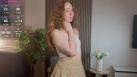 Snapshot of lydaerne chatting on 04/14/26, 01:44 Call me Liddy Im so new here show me how to get fun here please online show from 04/14/26, 01:44