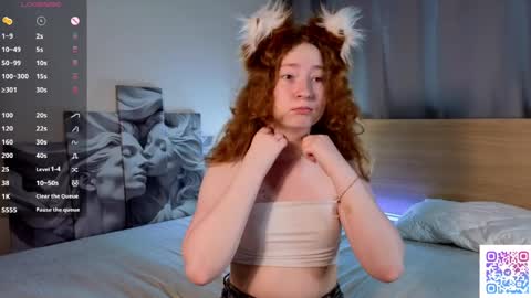 Snapshot of lydaerne chatting on 06/09/26, 01:06 Call me Liddy Im so new here show me how to get fun here please online show from 06/09/26, 01:06