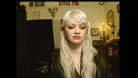 lydiadeity online show from 01/04/25, 05:48