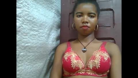 Lydiah online show from 02/09/25, 06:33