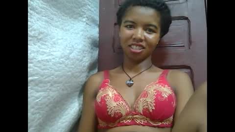 Lydiah online show from 02/13/25, 02:20