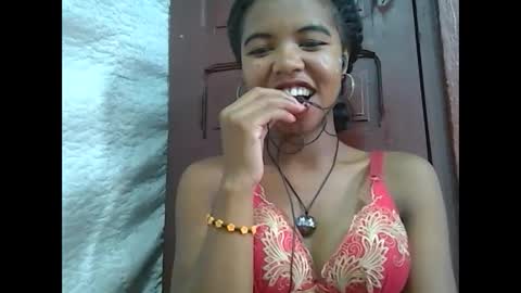 Lydiah online show from 02/27/25, 07:44