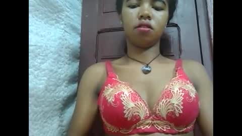 Lydiah online show from 03/10/25, 03:34