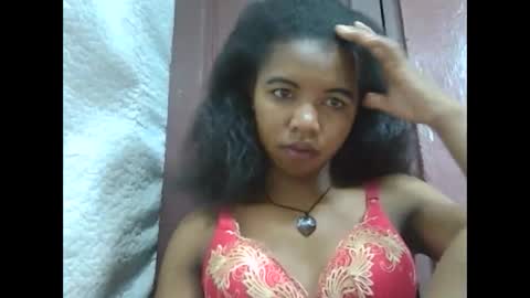 Lydiah online show from 03/12/25, 03:35