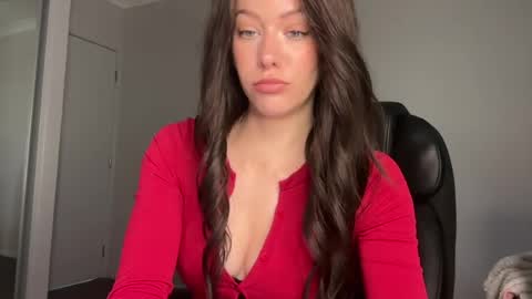 Lydia Owen online show from 07/09/26, 12:04