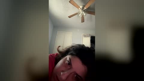 Snapshot of lydiasheer chatting on 04/02/26, 04:15 lydiasheer online show from 04/02/26, 04:15