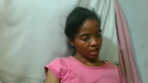 lydie856696 online show from 06/12/26, 05:45