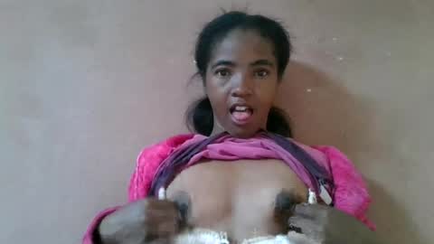 lydie856696 online show from 07/06/26, 05:04