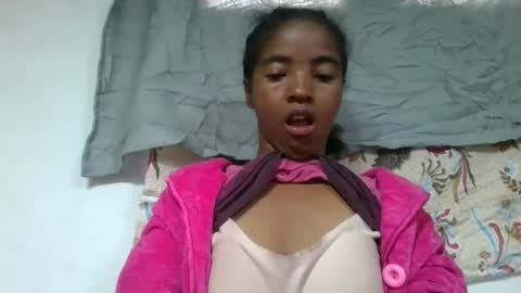 lydie856696 online show from 07/12/26, 04:47