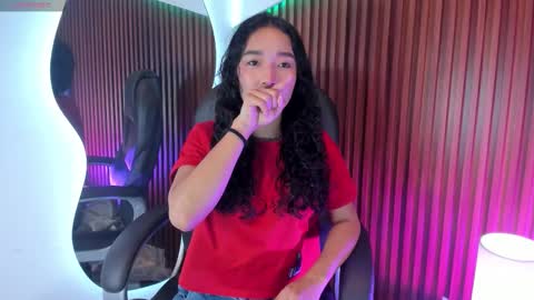 Lyhana Lee online show from 10/07/25, 12:24