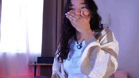 Lyhana Lee online show from 12/05/25, 02:14