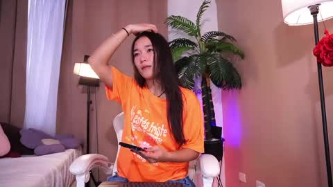 Lyhana Lee online show from 06/07/26, 01:59
