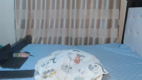 lyiajee online show from 09/21/25, 06:48