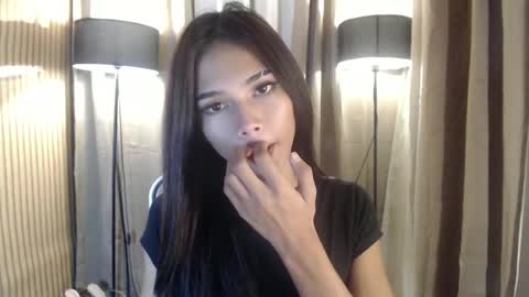 LYKA LOOPS online show from 03/15/26, 10:21