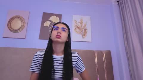 lyl_cristal online show from 09/09/25, 04:01