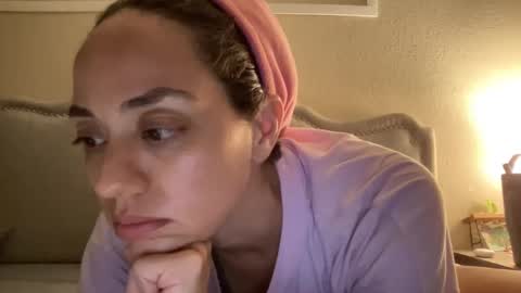 Snapshot of lylajades chatting on 09/28/25, 06:19 Olivia online show from 09/28/25, 06:19