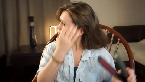 hi im Lyle online show from 03/10/25, 04:28