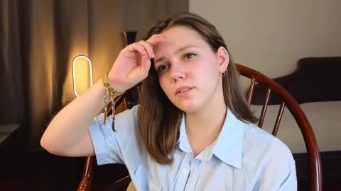 hi im Lyle online show from 03/10/25, 07:32