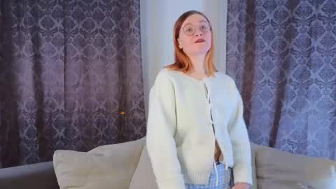 hi im Lyle online show from 12/14/25, 04:12