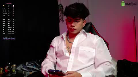 Snapshot of lylebennett_ chatting on 10/31/25, 11:11 Lyle Bennett Freelance Model online show from 10/31/25, 11:11