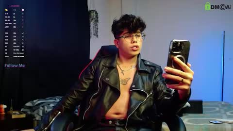 Snapshot of lylebennett_ chatting on 11/03/25, 12:06 Lyle Bennett Freelance Model online show from 11/03/25, 12:06