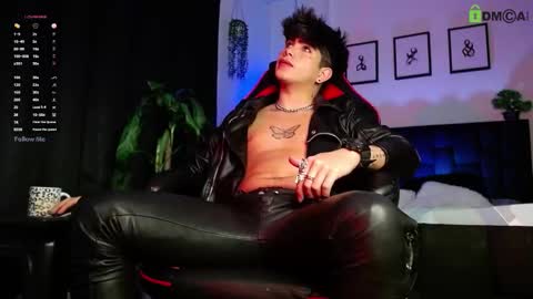 Lyle Bennett Freelance Model online show from 02/08/26, 11:46