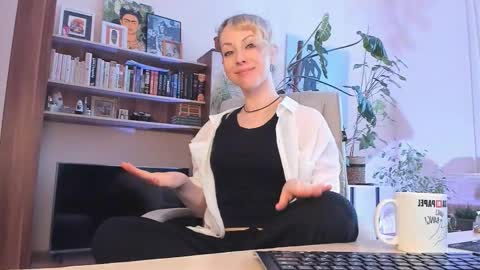 Snapshot of lylithskye chatting on 03/13/26, 01:07 Lylith Skye NO NUDE model online show from 03/13/26, 01:07
