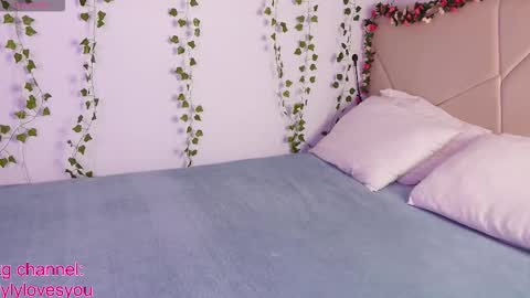 Lyly   online show from 10/03/25, 05:37