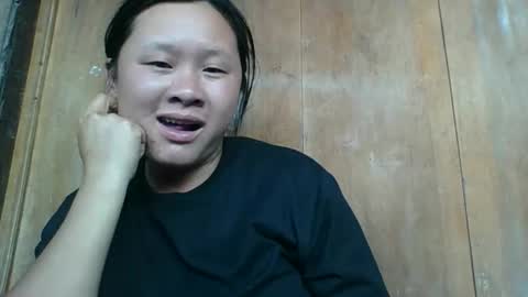 lylymai online show from 09/18/25, 07:43