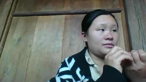 lylymai online show from 09/29/25, 01:44