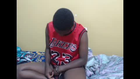 lyn_anna online show from 01/31/25, 02:48