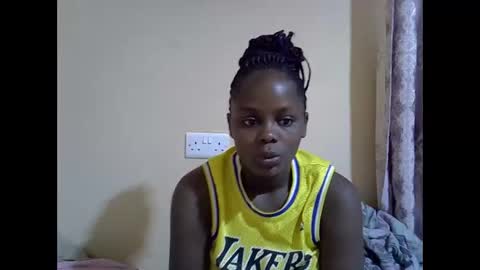 lyn_anna online show from 09/12/25, 04:34