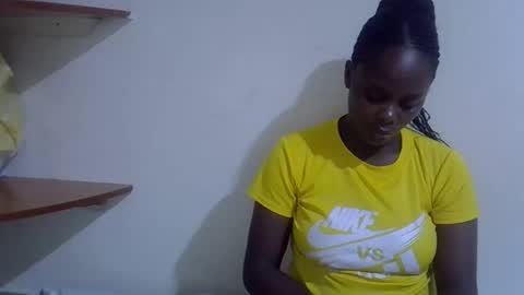 lyn_anna online show from 02/13/26, 07:54