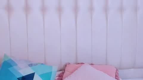 Snapshot of lyn_smith_ chatting on 11/10/25, 11:09 Lyn online show from 11/10/25, 11:09