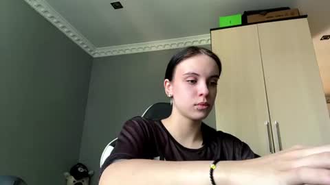 Eva online show from 07/11/26, 07:44