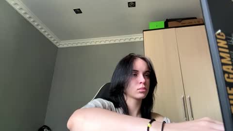 Eva online show from 07/17/26, 07:48