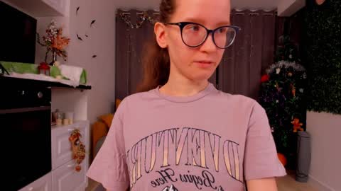 Sara online show from 01/10/25, 07:11