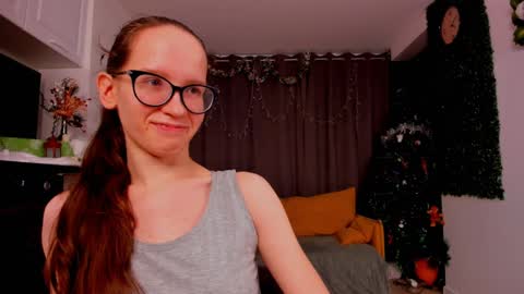 Sara online show from 01/13/25, 01:45