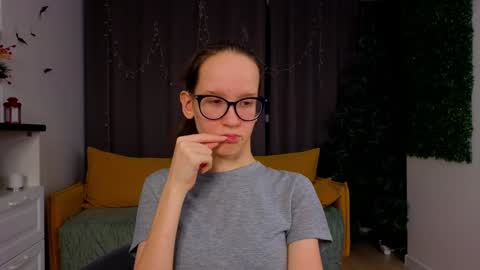 Sara online show from 01/15/25, 10:13