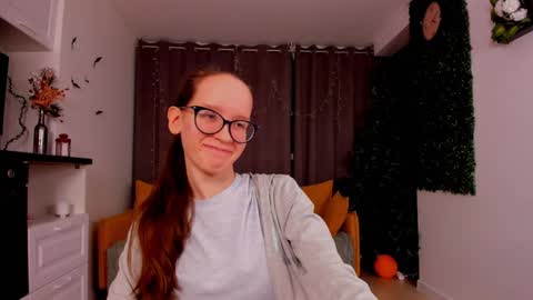 Sara online show from 01/16/25, 07:10