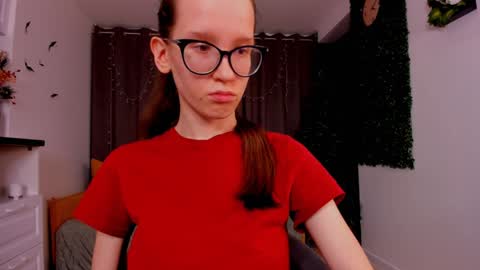 Sara online show from 01/21/25, 02:00