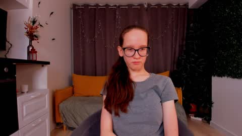 Sara online show from 01/26/25, 01:31