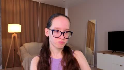 Sara online show from 06/30/26, 04:19