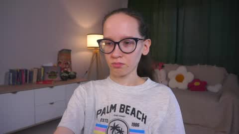 Sara online show from 07/19/26, 04:11