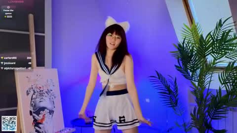Suki online show from 02/22/25, 12:40