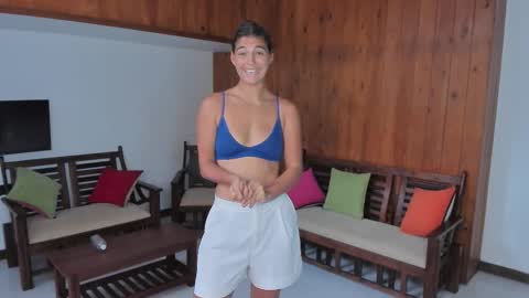  LYNN  online show from 11/13/25, 08:24