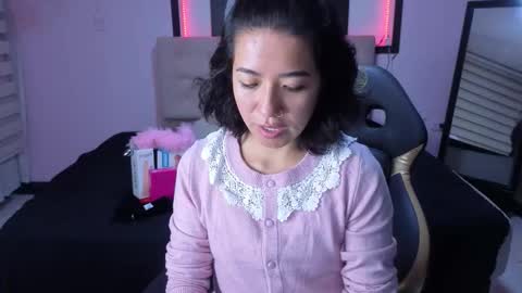 Snapshot of lynn_turner_ chatting on 02/15/26, 12:36 lynn_turner_ online show from 02/15/26, 12:36